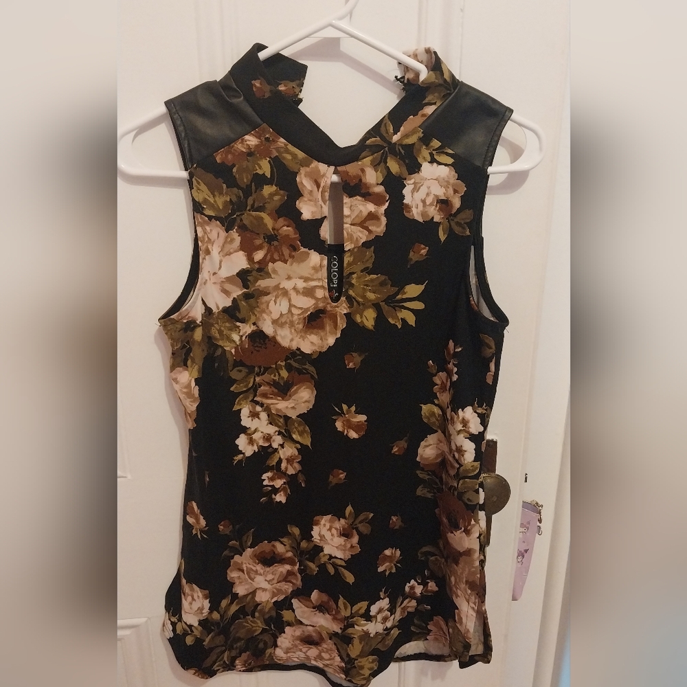 Black Floral Sleeveless Blouse with Mandarin Collar